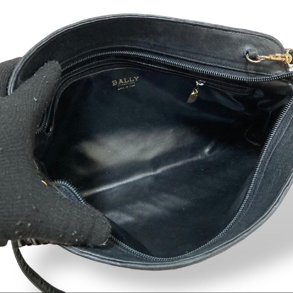 Bally Black Woven Leather Crossbody Shoulder Bag Gold Logo Italy STRONG BUY - Picture 5 of 7